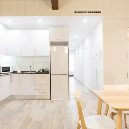 Novus Homes Sants 아파트 바르셀로나