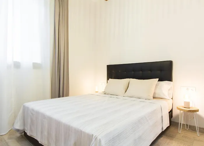 Novus Homes Sants Apartmán