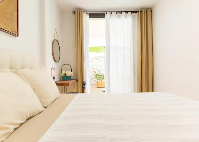 Novus Homes Sants Barcelona