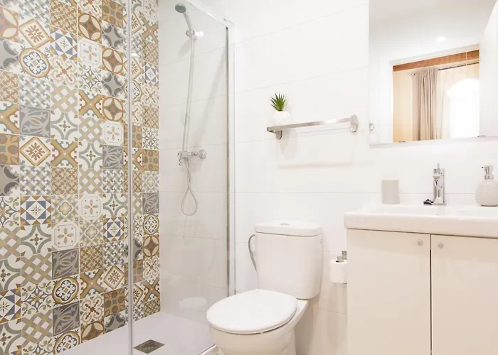 Novus Homes Sants Apartmán *