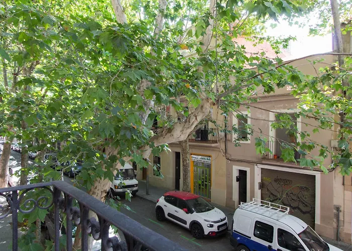 Novus Homes Sants Apartmán *